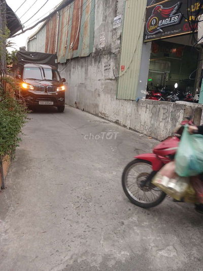 83M2-SHR- HẺM RỘNG THOÁNG GẦN TRƯỜNG ĐH MARKETING Q7- NHÀ C4 CHỈ 4TỶ5