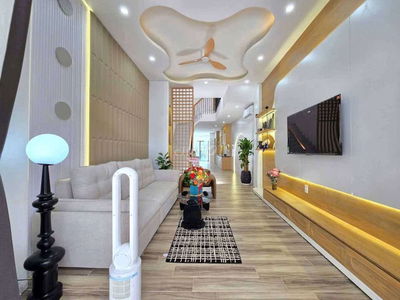 VILLA MINI HỒ BƠI 4 TẦNG Fun Nội Thất 
SÁT BIỂN PHẠM VĂN ĐỒNG
ỹ