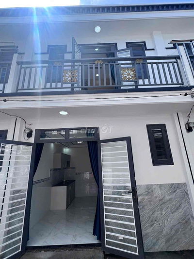 Nhà mới cuối đường Nguyễn Văn Bứa
