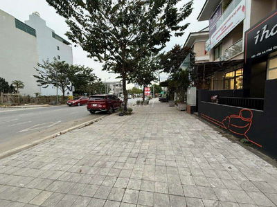 Phân Lô Quân Đội Lê Trọng Tấn 

+DT68m2 5Tầng 

+Giá bán 18 tỷ