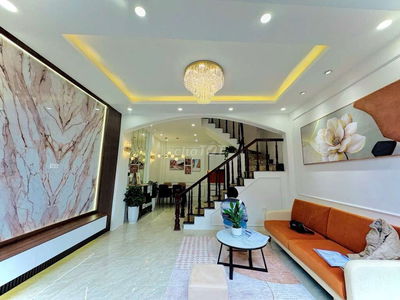 Bán gấp nhà Định Công Hoàng Mai 45m 5T MT4.6m 8.1tỷ LH***