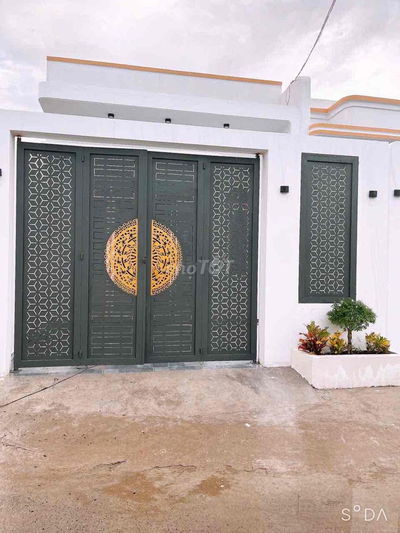 nhà đẹp dưới 2 tỷ đường thông