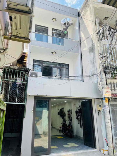 Cho thuê nhà mới đẹp 5PN - Nguyễn Xí gần học viện Cán Bộ