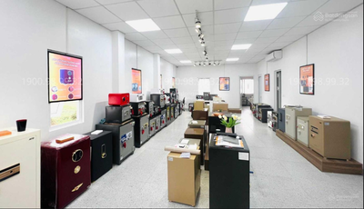 Chính chủ cho thuê văn phòng hoặc nhà ở tầng 2 hoặc 3 tại mặt đường 386 Mỹ Đình giá rẻ