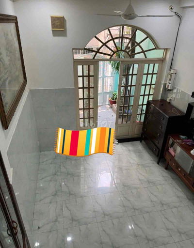 Cho thuê nhà Q. Tân Bình, sát Q.10
