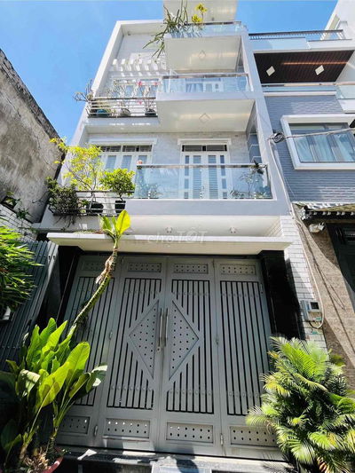 Nhà 4 tầng, 5X13M, Gần Lê Văn Quới, Hẻm xe hơi, tặng nội thất.