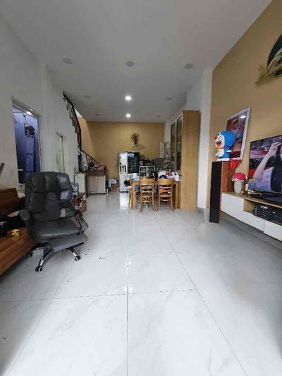 Nhà đẹp nhỉnh 4 tỷ ngay trung tâm quận 7