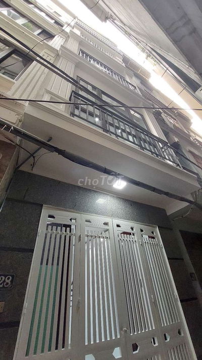 Cc bán nhà 44m, tự xây 5 tầng, 7 phòng, 4 vệ sinh, ngõ thông, Quan Hoa