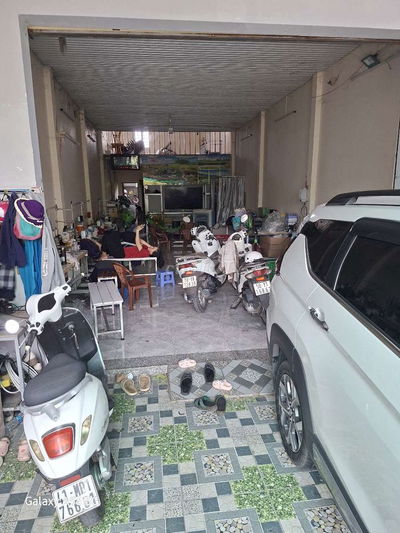 Sang hoặc cho thuê tổ hợp may
