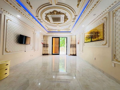 CHO THUÊ TÒA NHÀ 6 TẦNG MẶT TIỀN: NGUYỄN PHƯỚC LAN