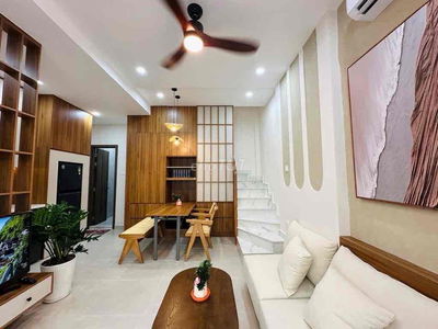 LÊN SÓNG NHÀ PHỐ – KHU ẨM THỰC PHAN XÍCH LONG - 30M2 - HƠN 4 TỶ TL