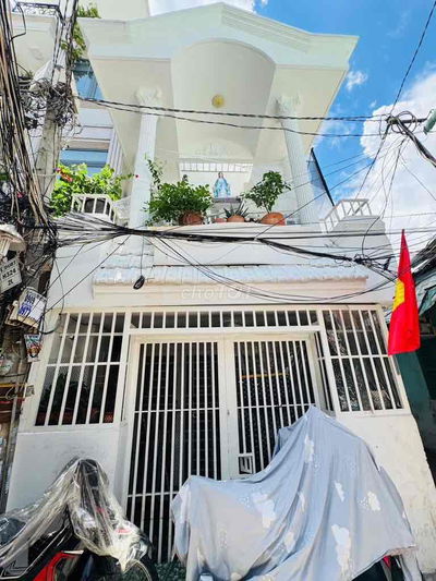 NHÀ Q8 GÓC 2 MẶT HẺM 50m2, Giá tốt