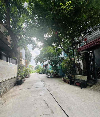 NHÀ BÌNH TÂN HẺM XE TẢI DT90M2