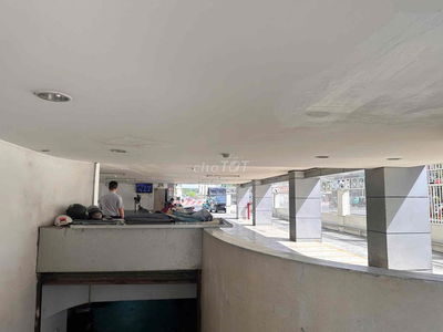 cho thuê toà nhà 105 Cộng Hoà, Tân Bình. 1 trệt, 1 trệt, 8 lầu.