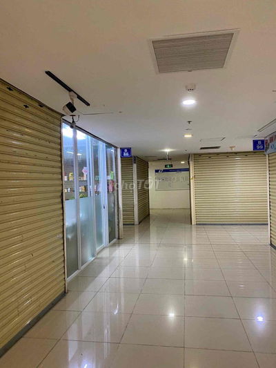 chỉ 2tr/tháng có ngay kiot là Văn phòng, kho. có máy lạnh