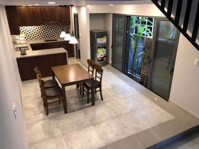 Nhà Đẹp Giá Tốt Nguyễn Kiệm, 4 Tầng BTCT, Cách MT 50m