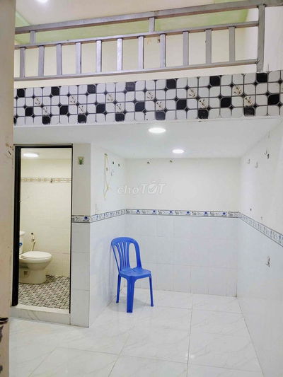 PHÒNG TRỌ Q8 18M2 TIỆN NGHI – AN NINH – GẦN TRUNG TÂM SÀI GÒN