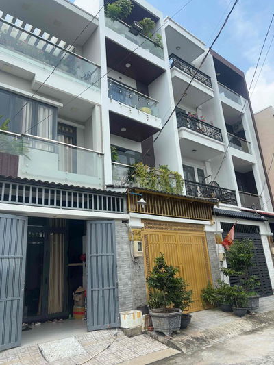 Chỉ 3tỷ nhỏ Đất Khu Phân Lô Đường Nhựa Xây Cao Tầng Toàn Nhà Đẹp