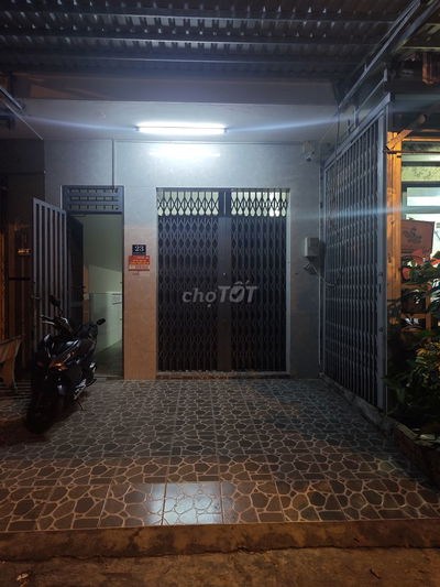 NHÀ kios Chợ Bà Hôm Gần PouYuen