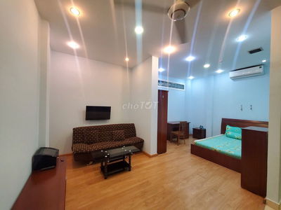 PHÒNG FULL NỘI THẤT 40M2 GẦN SÂN BAY