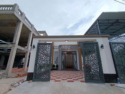 NHÀ ĐẸP HIỆN ĐẠI CẦN BÁN GẤP