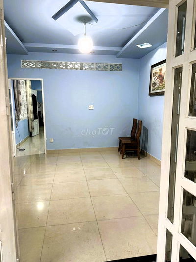 cho thuê nhà góc 2 mặt tiền, 4 phòng ngủ, đường số 9 Linh Tây