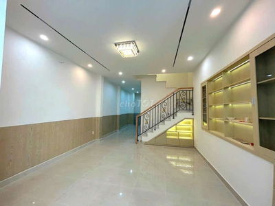 Nhà Bùi Quang Là - 85m2 - 3 Tầng - 6 PN - 6 Tỷ hơn TL