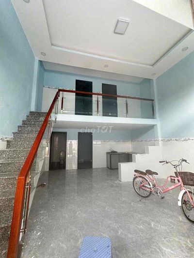 Bán nhà 50m2 sau chợ Hóc môn