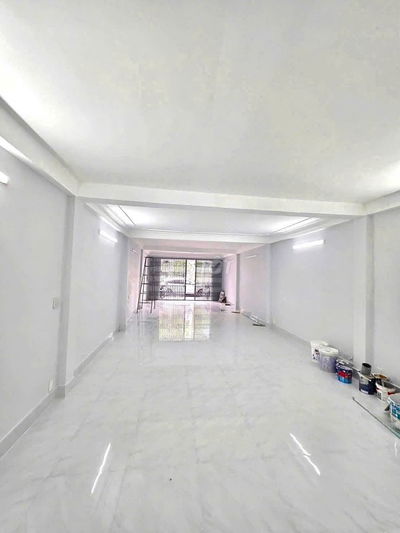 Nhà trệt lầu 2PN đối diện Vincom Xuân Khánh chỉ 20 trệu