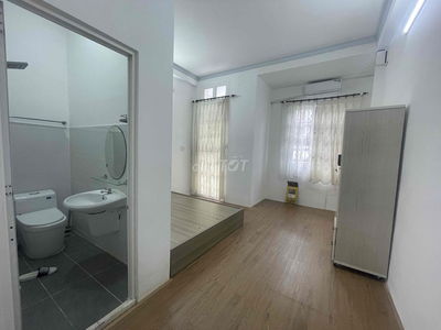 CHO THUÊ PHÒNG TRỌ BÌNH THẠNH GẦN VLU, UEF, GTVT