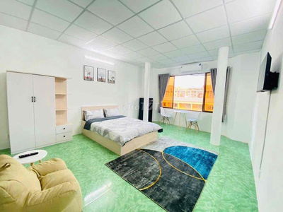 CHO THUÊ CĂN HỘ MINI NGAY CHỢ BẾN THÀNH FULL NỘI THẤT + CỬA SỔ GIÁ RẺ