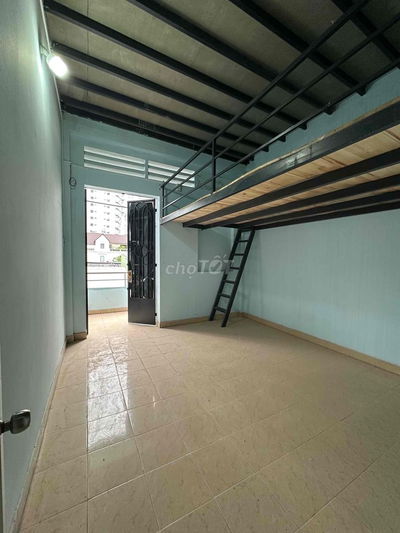 Phòng Trọ Giá Rẻ Mới Xây Ngay Gần Landmart 81