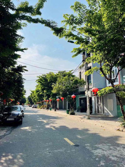 Bán Đường Diệp minh châu  Hướng Tây Nam , Gần sông MáT Mẻ , Nhà cửa Đẹ