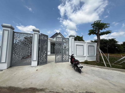 Cần Bán Nhà Vườn Long An 1000m2 có 285m2 thổ 10x100m Sổ riêng mới100%
