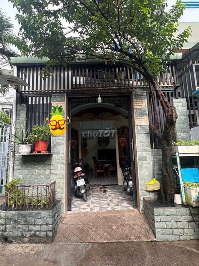 Nhà chưa qua kinh doanh Trệt Lầu 4x13,sát MT  Huỳnh Thị Hai Sổ A4