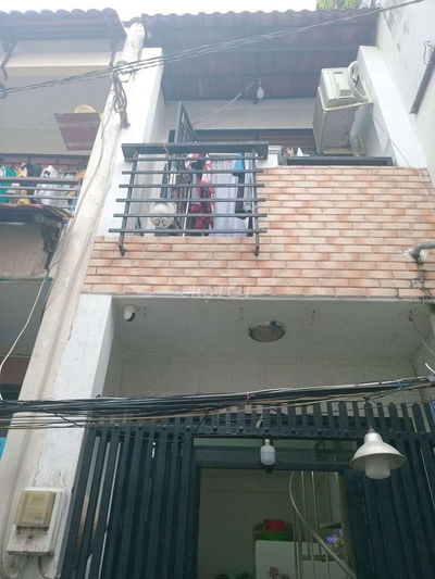 Nhà đẹp giá rẽ q4