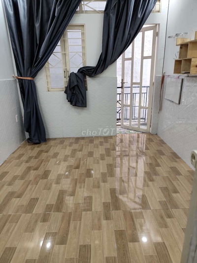 CHO THUÊ NHÀ HẺM PHẠM NGŨ LÃO Q1