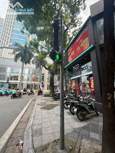 THÔNG TIN CHO THUÊ MẶT BẰNG KINH DOANH – CỬA HÀNG TẦNG 2 MẶT PHỐ BÀ TRIỆU