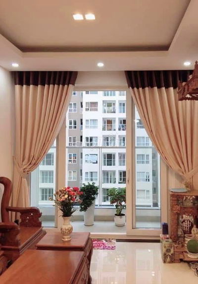 Sky Center cho thuê căn hộ 2pn 2wc full nội thất có lot xe ô tô