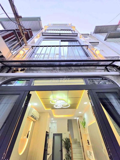 4,89Tỷ Sát mặt tiền Phan Đăng Lưu Q.Bình Thạnh 4 tầng BTCT đẹp keng