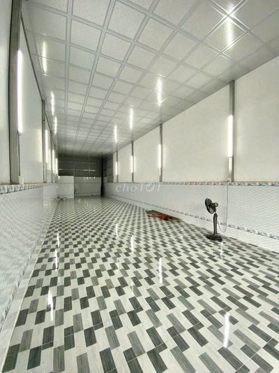 Mặt bằng trống suốt đường Trần Bạch Đằng chỉ 10 triệu