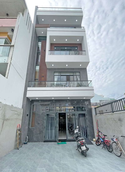 NHÀ RẤT ĐẸP & THUẬN TIỆN