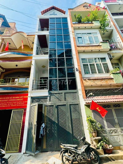 BÁN NHÀ HẺM XE HƠI ĐƯỜNG CỘNG HÒA DIỆN TÍCH: 4X17M 4 LẦU