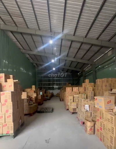 Cho thuê kho xưởng Quận 7 DT 400m đường Nguyễn Văn Qùy PCCC chuẩn.