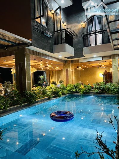 VILLA ĐẲNG CẤP - ĐÁNG SỐNG- ĐI BỘ RA BIỂN - 300m2 - 35 tỷ