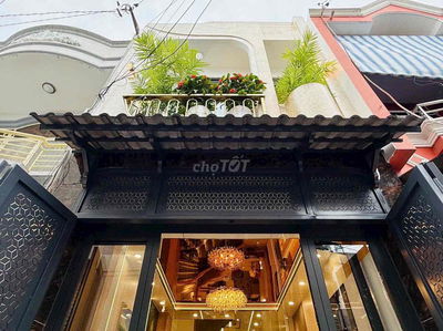Nhà hiếm nhỉnh 5 tỷ - 40m2 full nội thất sát mặt tiền Lê Văn Thọ