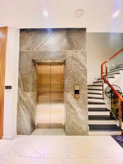 Nội thất đẹp, có thang máy, cộng hòa, 5m x 17m, 4 tầng, hẻm 6m,18.x T