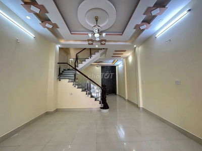 5x14 TRỆT 1LẦU 2 N 3WC HẺM 6M