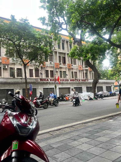 Bán căn tầng 1 nhà pháp cổ phố Trần Xuân Soạn nhà đẹp ở ngay 40m2 giá