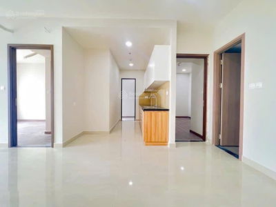 Căn Hộ 2Phòng Ngủ, 53m2 Giá 2,3 tỷ Bằng giá HĐMB